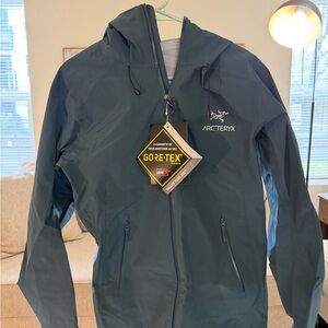 Arc'teryx Men's Rain Jacket in Slate Teal. NEVER WORN
